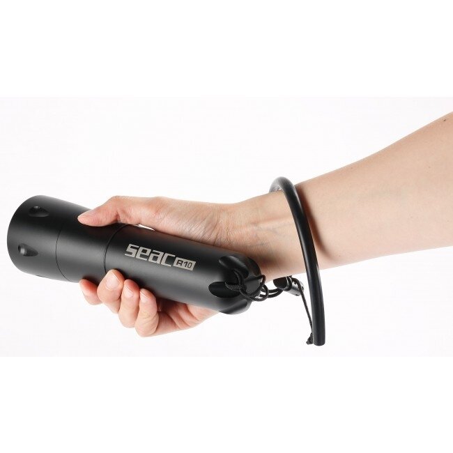 R10 - LED Seac Sub 1